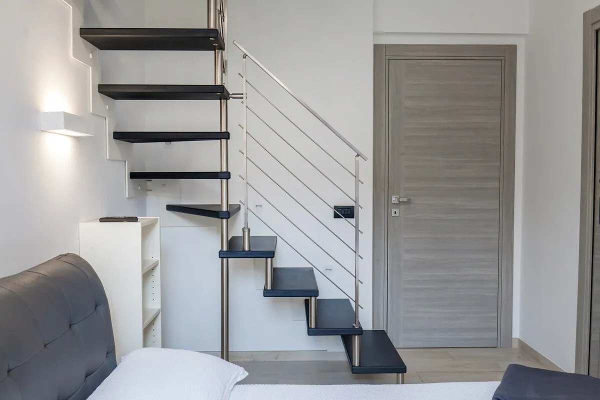 Attico Bicocca, Innentreppe — Apartment in Bicocca, Mailand