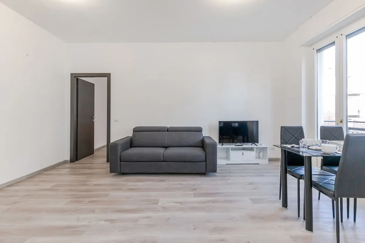 Bicocca Metro، غرفة المعيشة 1 — شقة في Bicocca، ميلانو
