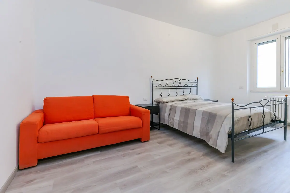 Bicocca Metro, camera da letto 1 — appartamento a Bicocca, Milano