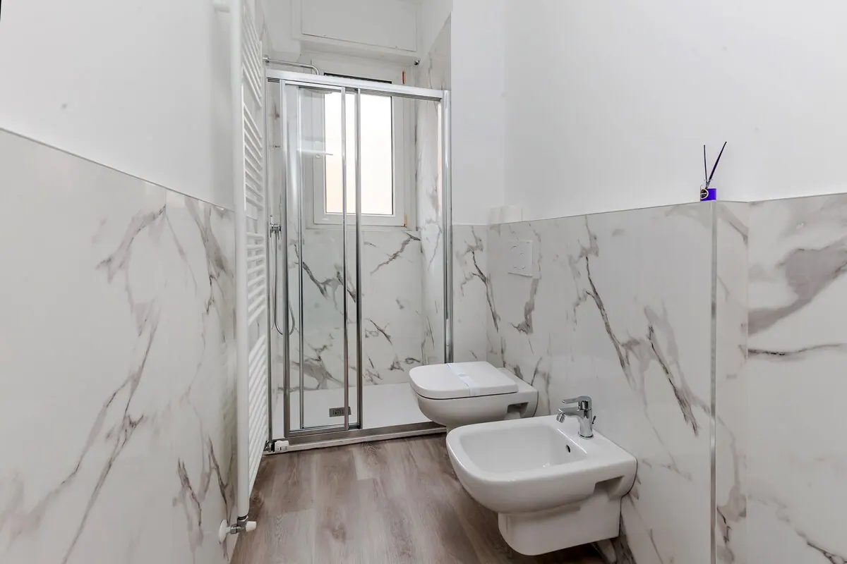 Bicocca Metro, bagno 3 — appartamento a Bicocca, Milano