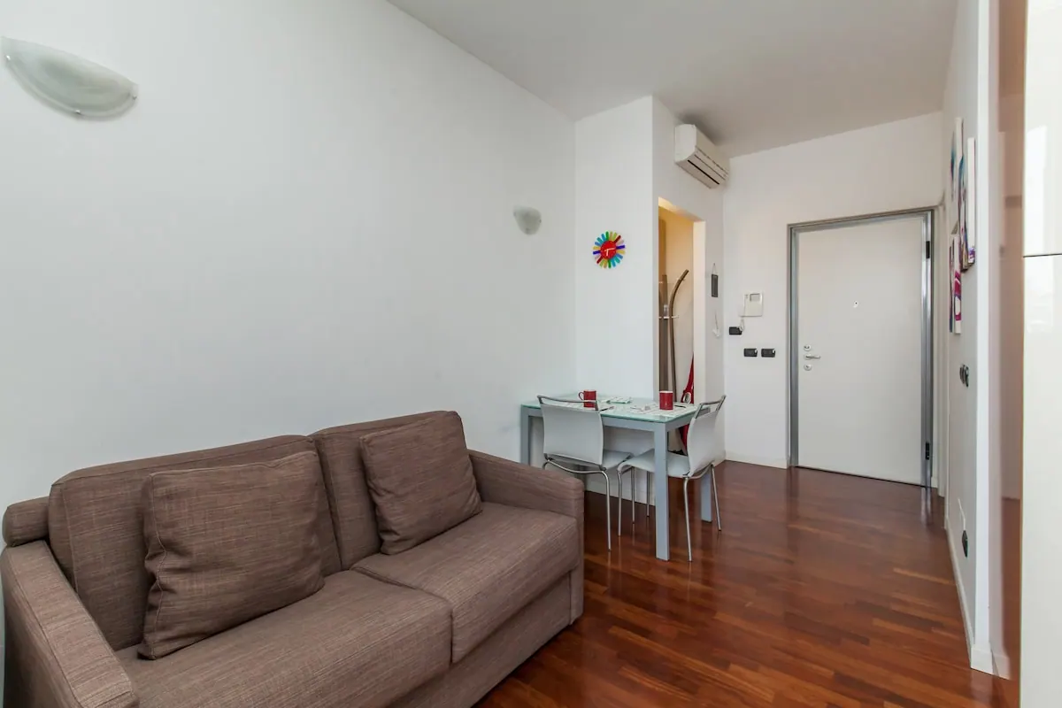 Casa Porpora, soggiorno 4 — appartamento a Città Studi, Milano