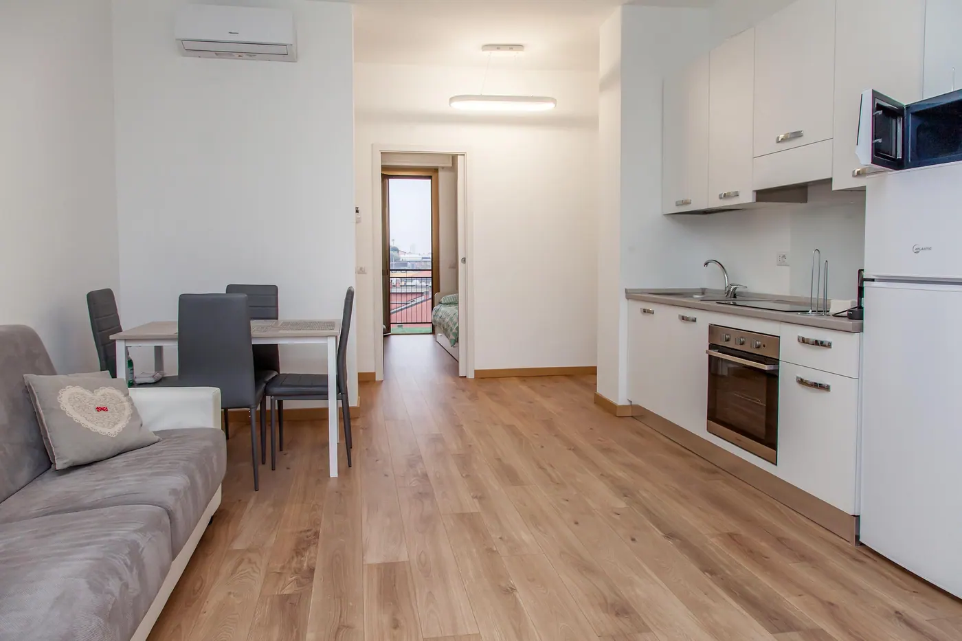 Casa Savoldo, soggiorno con cucina 4 — appartamento a Bicocca, Milano